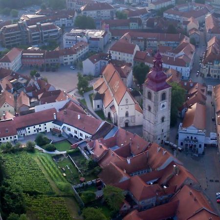 Sobe Prostija Apartment Ptuj Luaran gambar